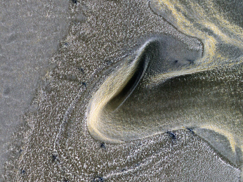 beautifulmars: Caption Spotlight (14 May 2019): A Frosted Surface This is the first of a new monitor