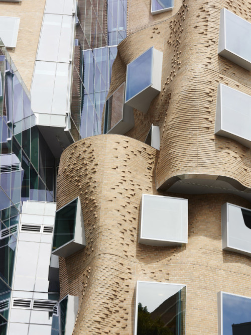 plusarchitekt: Dr Chau Chak Wing Building at UTS in Sydney, Australia - Gehry Partners via The Desig