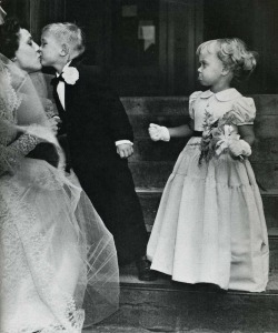 Flower Girl Jan Schlueter Takes A Dim View Of Ring Bearer Ricky Lofy&Amp;Rsquo;S