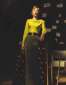 Lady Tremaine + Outfits