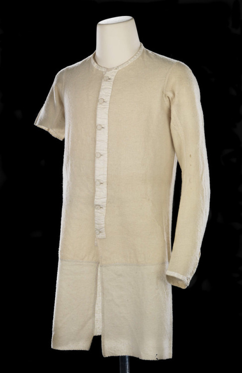 Undershirt belonging to Horatio Nelson, c. 1800, National Maritime Museum. The shirt is made of a li