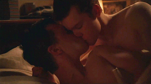 emmyrussum:  SHAMELESS  5x03 | DELETED SCENE