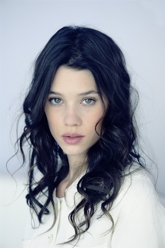 Astrid Berges Frisbey Explore Tumblr Posts And Blogs Tumgir