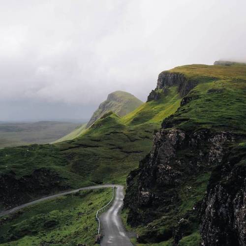 Quiraing, Portree, United Kingdom by @aridley88 #quiraing #portree #unitedkingdom #travel #explore #