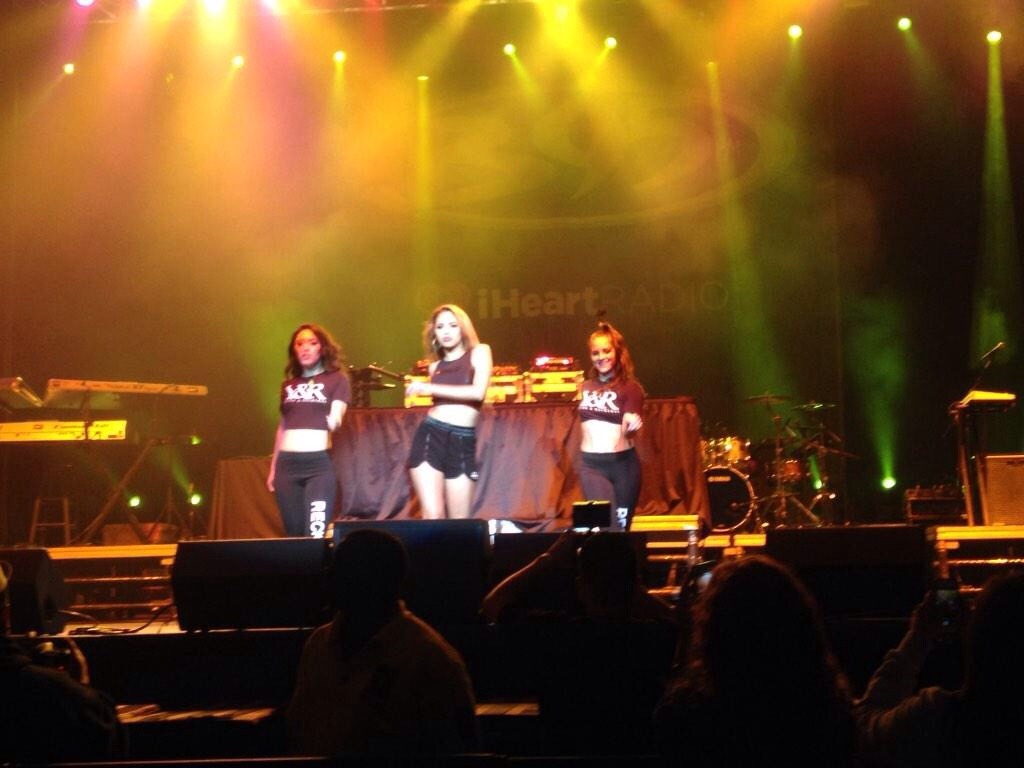 villegas-news:  Fan taken pictures Jasmine performing in Fresno