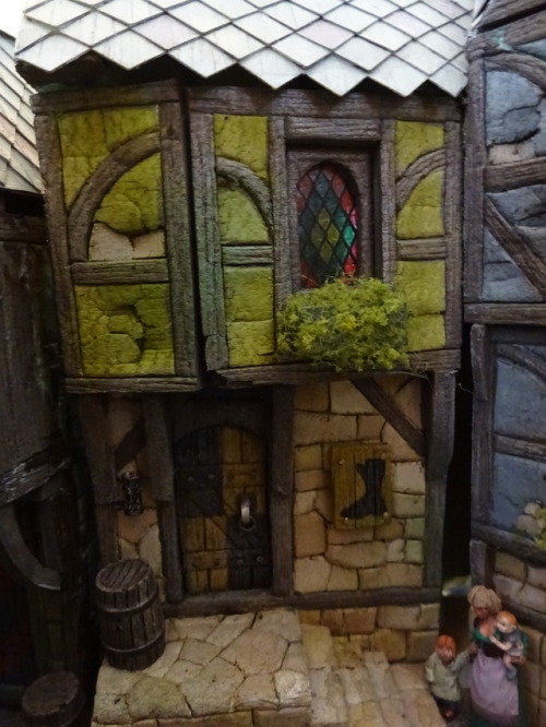 thestonecuttersguild:  The Shoemaker, Gripenhem. 2016