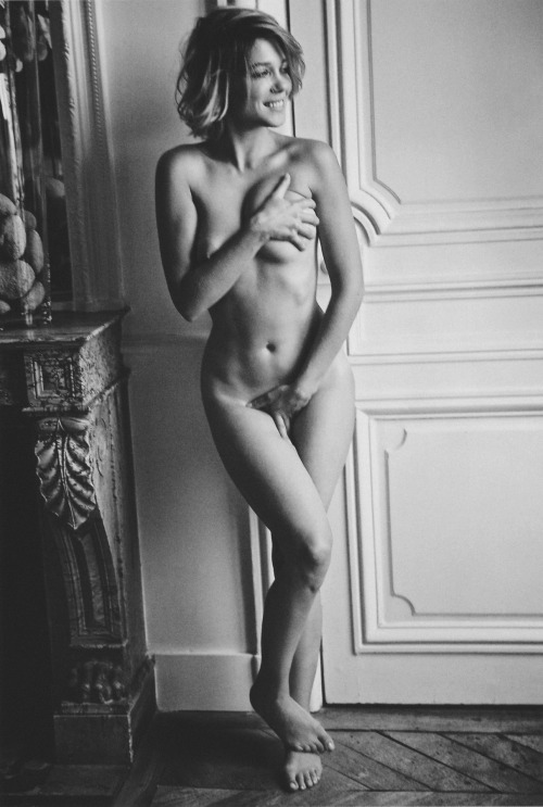 Porn favorcelebs:  Léa Seydoux in Lui Magazine photos