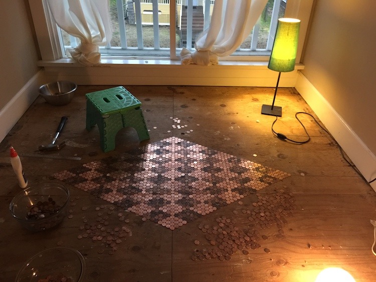 mymodernmet:DIY Renovation Uses 13,000 Pennies to Create Stunning Patterned Floor