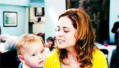 tarahchamblerarchive:  Get to know me meme: [5/5] female characters → Pam Beesly
