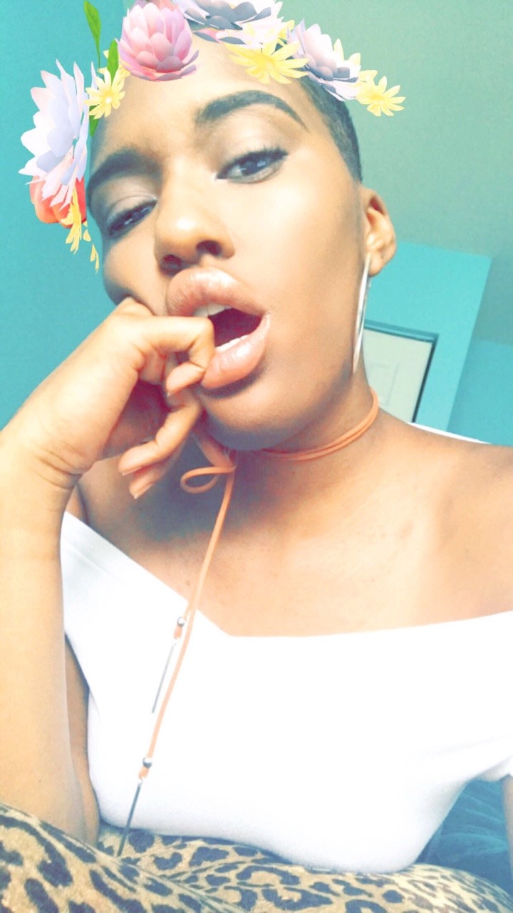 uhohnova:  Y'all I annoy the hell out of the people on my Snapchat.. But these filters