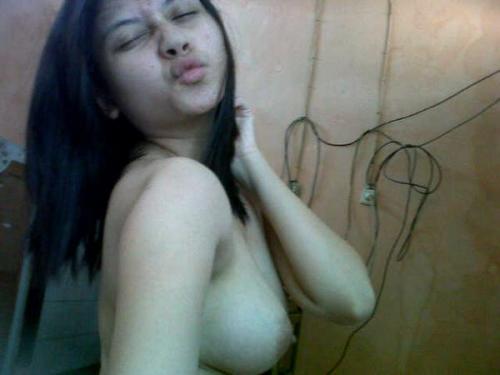 pervertedxyz-new:  Fotosyut buat pacar adult photos