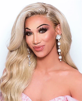 alecs:  Extreme Drag Transformation ft. Plastique Tiara