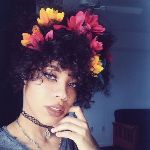 artistiquesoul:  kieraplease:  kieraplease:  I just want to personally thank all the flowers out there that allowed us to stick you in our hair, yall are the real MVPs // ig: kieraplease  Reblogging bc these flowers aren’t a trend, i am spring in human
