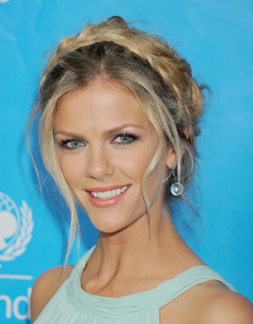 brooklyndeckerswimsuit-blog: Swimsuit Model - Brooklyn Decker