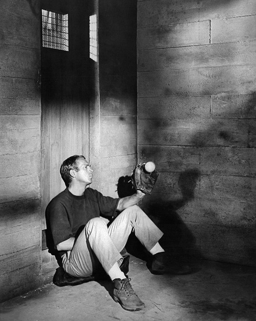 Steve McQueen / production still from John Sturges’ The Great Escape (1963)