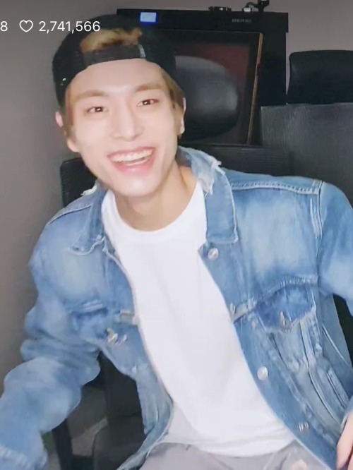Jake Crashed Jungwons Live