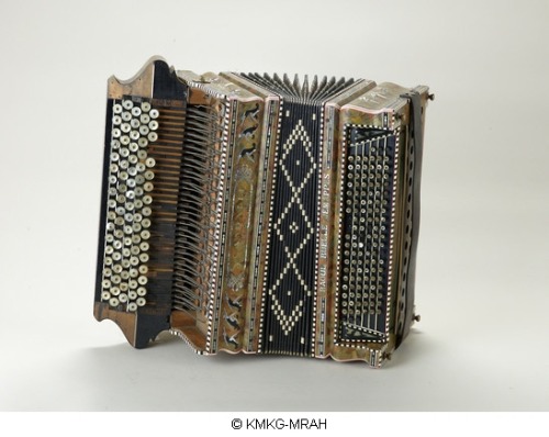 Enrico Sabatini, chromatic accordion, 1930. Belgium. 2 | Scandalli, 1930. Italy. 3 | Camille Parys, 