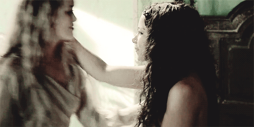 yesixicana:  lalunafemme:  suicideblonde:  kswhateverspace:  Black Sails coming in