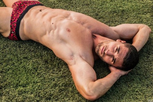 undiedude2:  Drazen by MDZmanagement, for WAPO wear