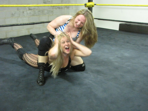 Leah Von Dutch vs Nevaeh http://nefemalewrestling.com