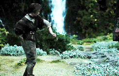 cromwyll:  Game of Thrones Season 4 Bloopers [x]