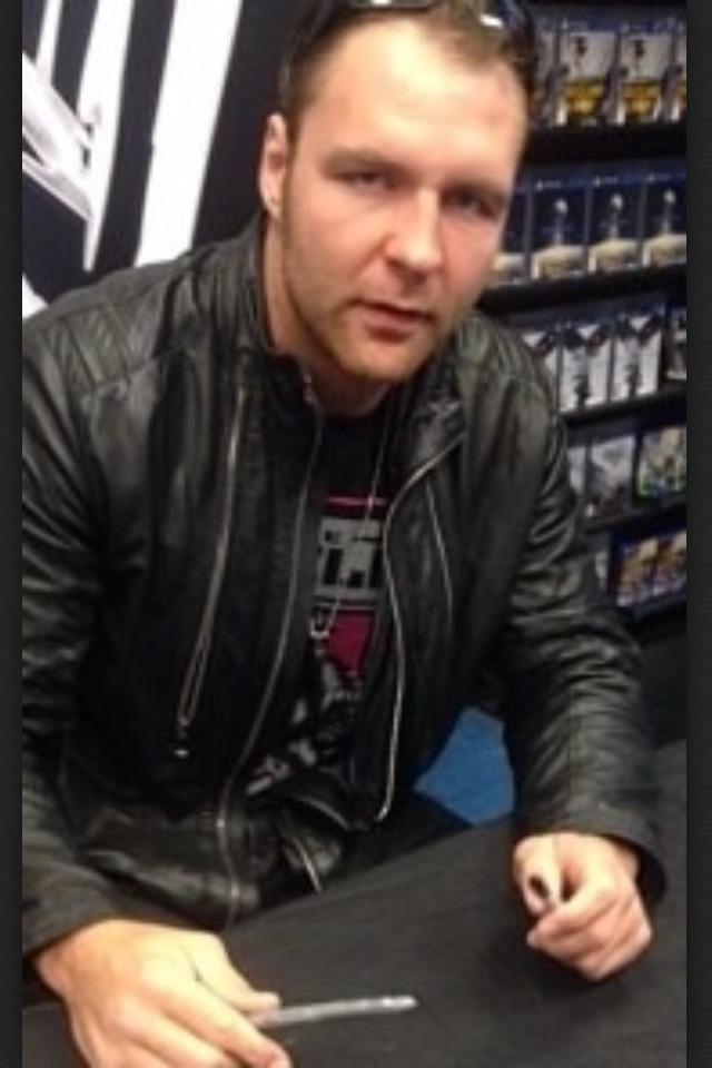 shieldlovereve:  marylovestheshield:  Dean Ambrose/Jon Moxley Spam! What a Hot Doofus!