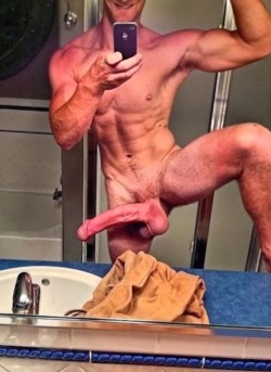 horsehunggaymenssexsociety:  i-am-jacks-dick:  The Bones of Plenty🍌52.  Fucking yummy 