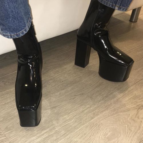 peep:  by @blackpierreange on Instagram http://ift.tt/1QDCH6T
