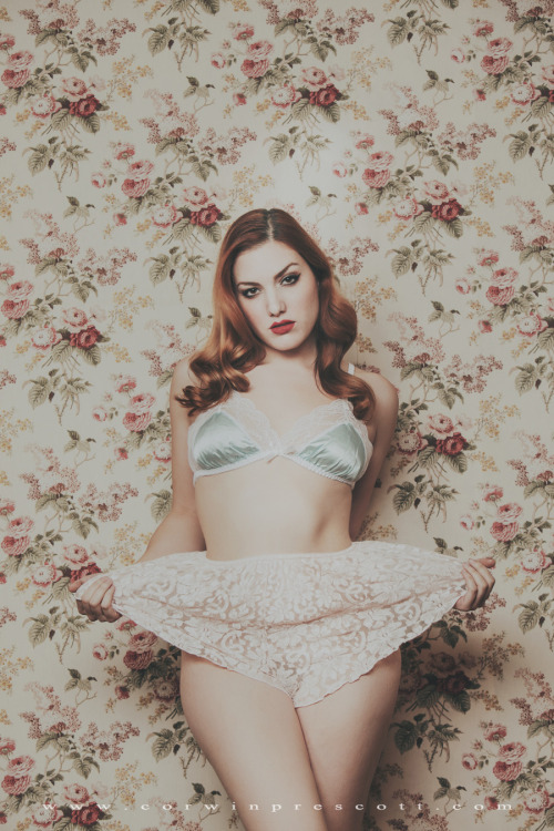 genuineporcelain:  Corwin Prescott // Porcelain 