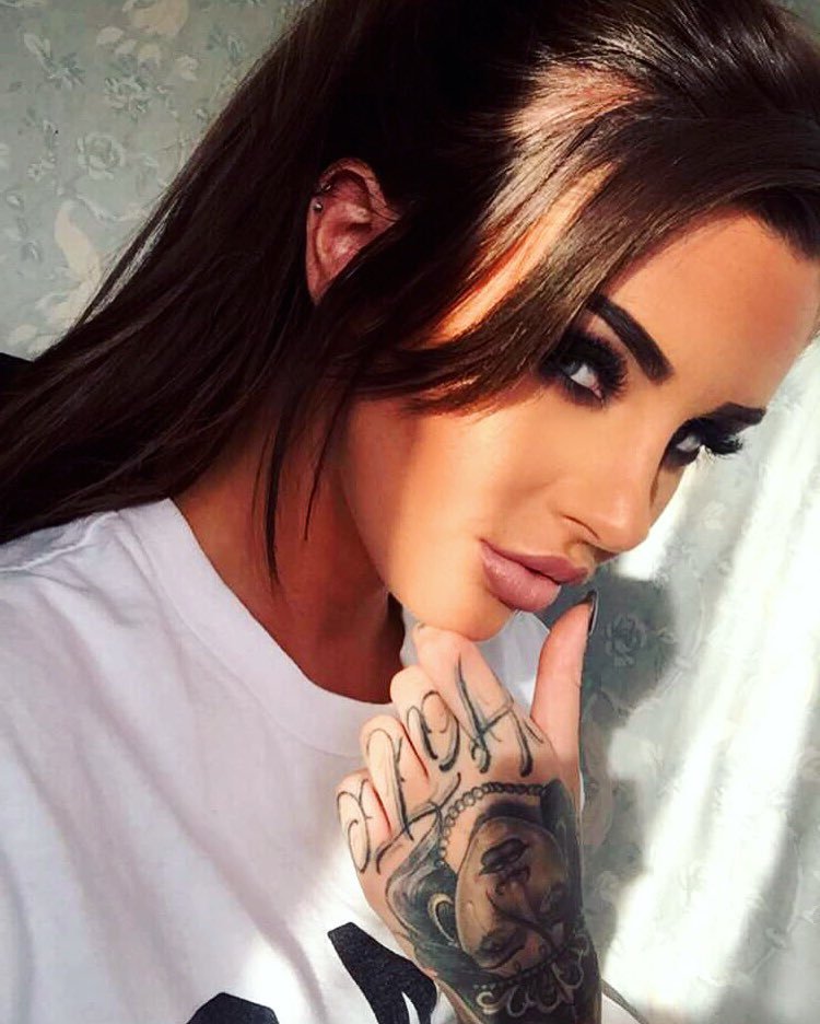 Lauren Houldsworth