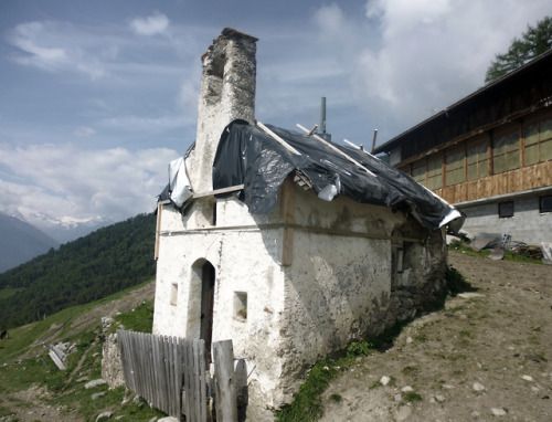 Chapel at an abandoned farmhouse in Tanas, Laas, South Tyrol.