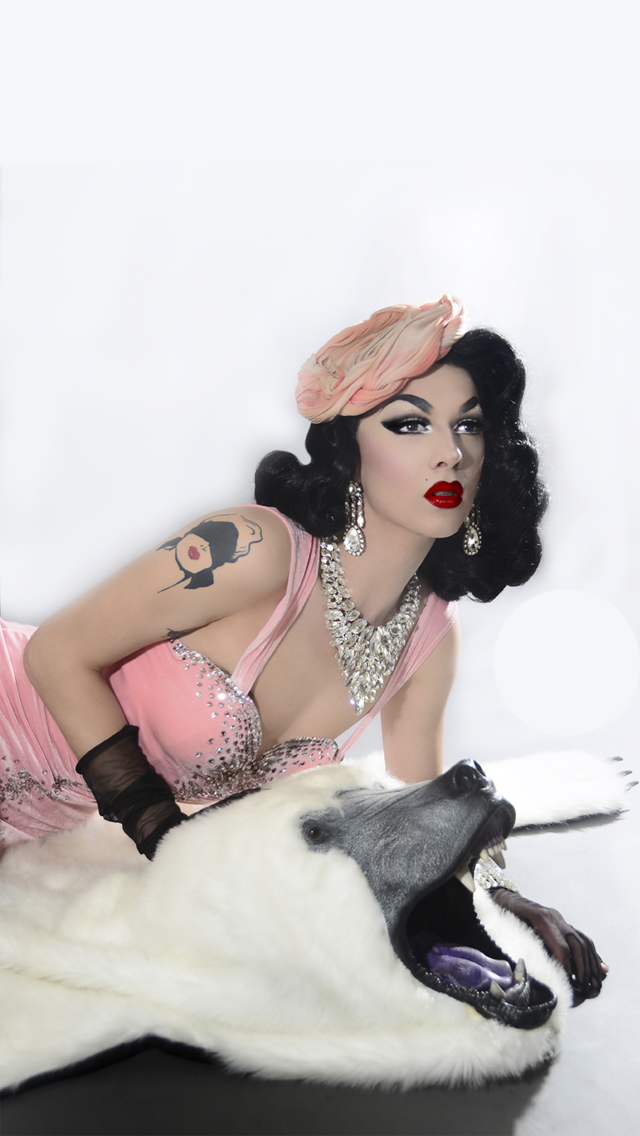 thoseaesthetics:  Drag Queens Lockscreens | Part 2(part 1)  (quotes)  ☾reblog