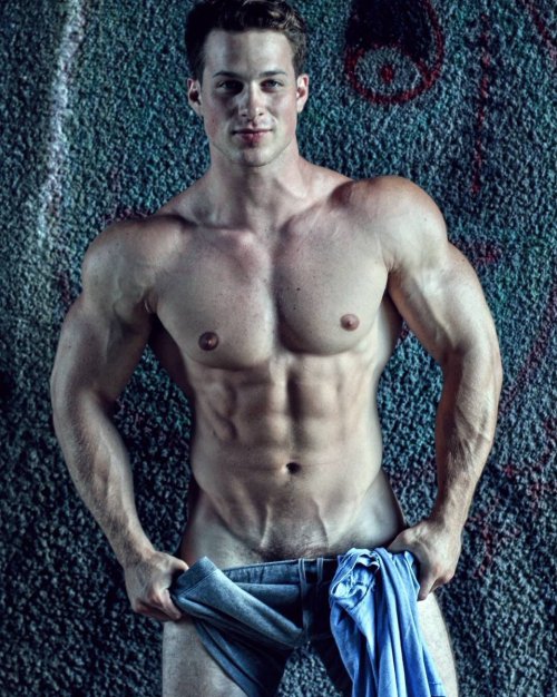 nickologist:  Nick Sandell | ph: GP imginery