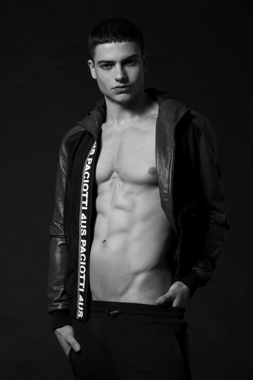 dannyboi2:  Sexy As FukA KALTBLUT exclusive Luca Lombardi at Agency URBN Models