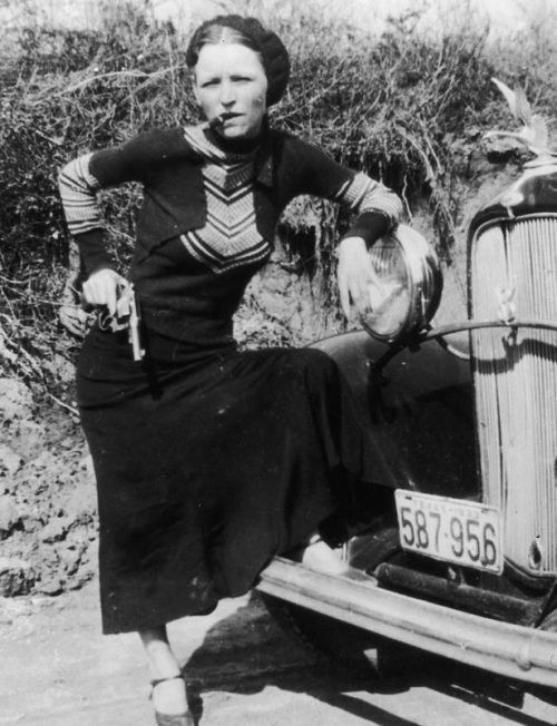 Bonnie Parker & Clyde Barrow, 1930’s adult photos