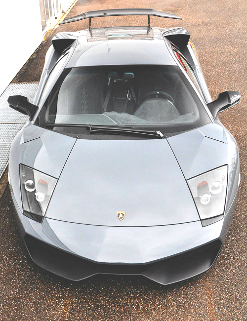  Lamborghini Aventador | Source | More 
