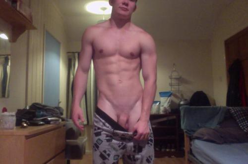 texasfratboy:  smooth college jock gives porn pictures