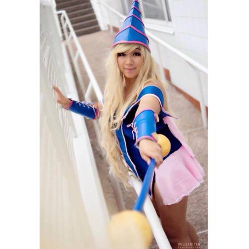 Link in my bio for my dark magician girl cosplay video ⭐️ Photo by @williamtanphotography #yugioh #d