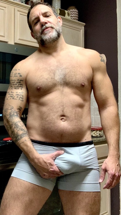 daddy-big-bulge: