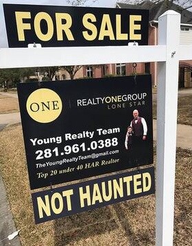 moshgoblin:  idolatrys:My new favorite thing is realtors adding “NOT HAUNTED”