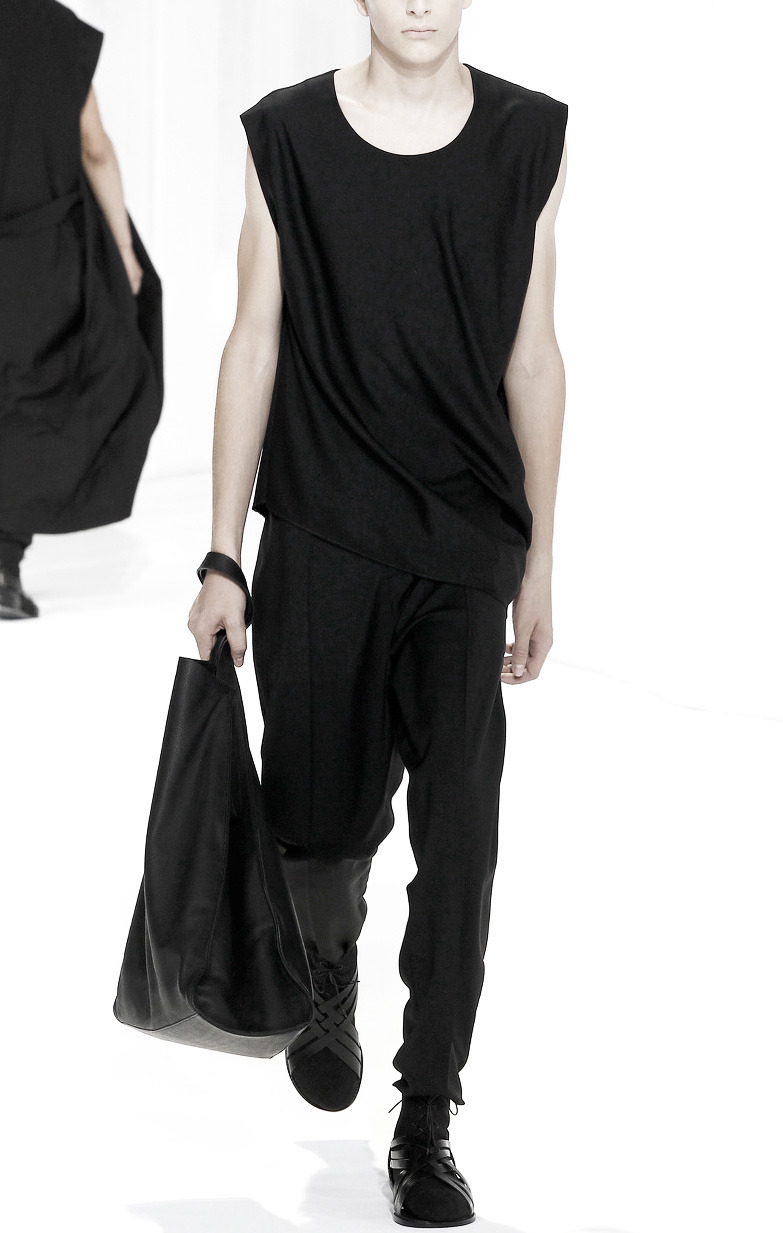 edge-to-edge:  Dior Homme Spring 2011 