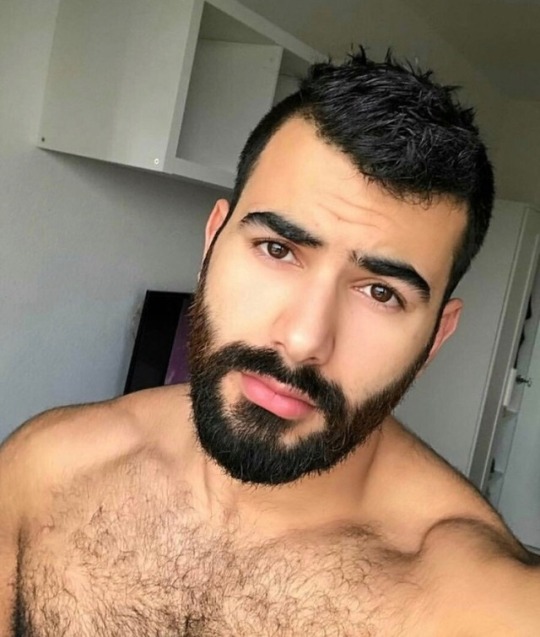 men-only-no-twinks: