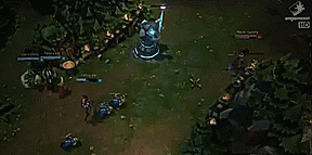 wurzgg:  Have a funny gif 2 hours before #LCS : Scumbag canon minion and Scumbag Cat