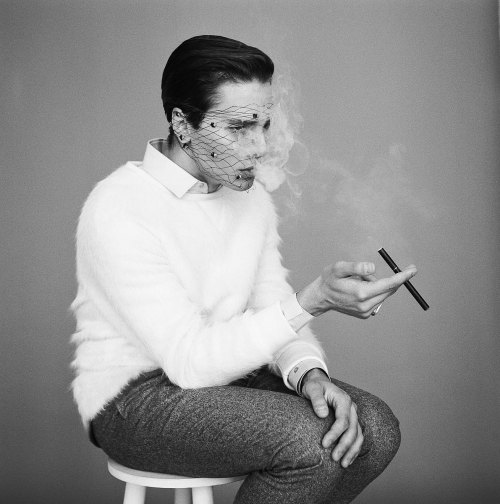ohthentic:  xavierdolan-love:  Xavier Dolan/Candy Magazine 2013/Photo by Shayne LaverdièreSource : http://www.lacavalerie.ca/shayne-laverdiere/#  Oh 