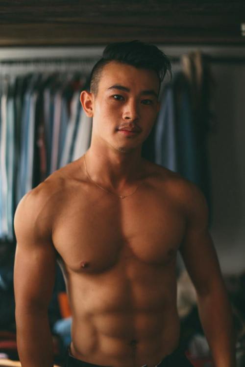 menofvietnam:Model: Huy NguyenFrom the album “Erotika” by photographer Tam BuiHuy’