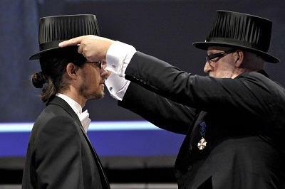 politicalprof:  revolutiontrainee:  ultrafacts:A doctorial Hat and Sword are a major