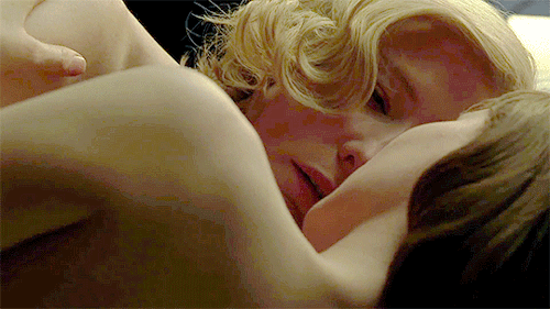 aliashawkat:  “My angel, flung out of space.” Carol (2015) dir. Todd Haynes 
