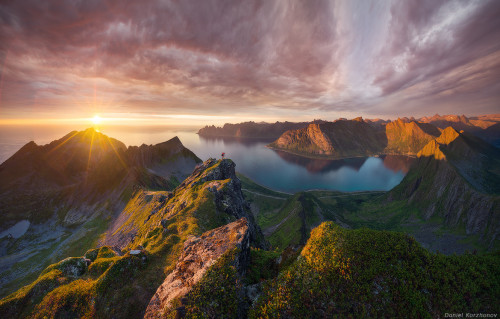 favorite-season:  Midnight sun by  Daniel Korzhonov  