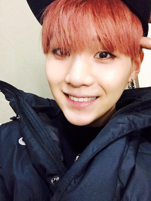 Yoongi X Pink Hair