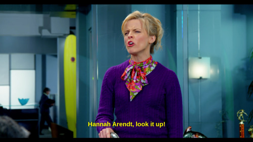 salesonfilm:Lady Dynamite, 1x02 “Bisexual Because of Meth” (wri. Theresa Mulligan Rosenthal, dir. An